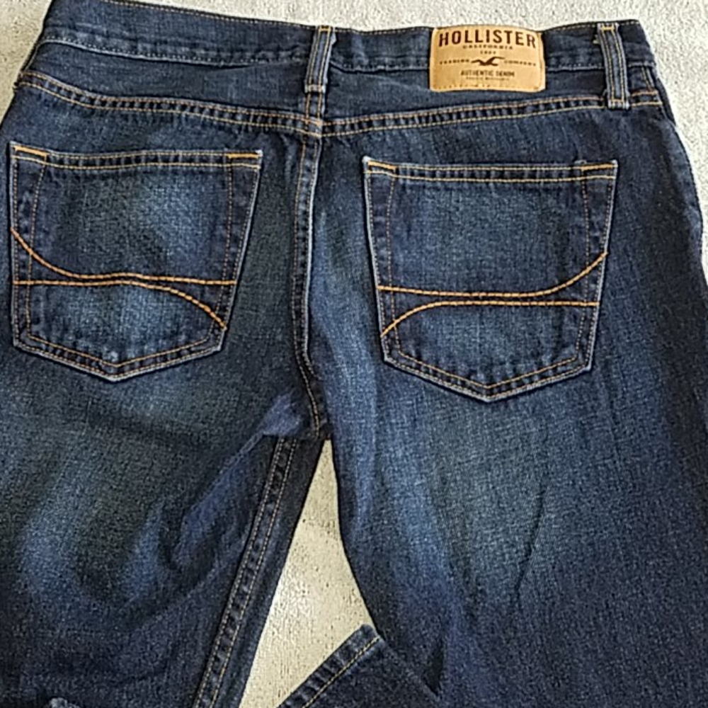 HOLLISTER straight leg button fly denim